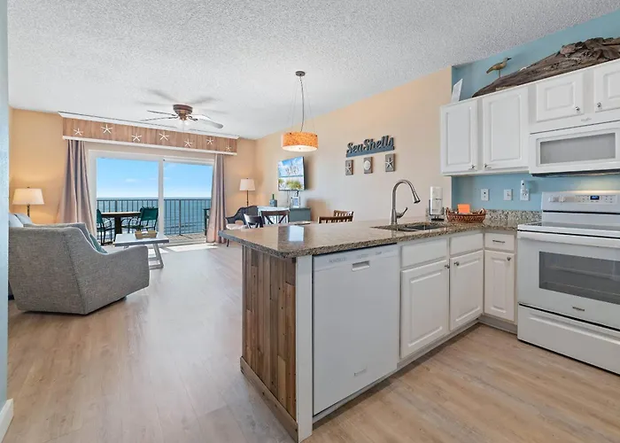 Holiday home Tropic Isle 702 *
